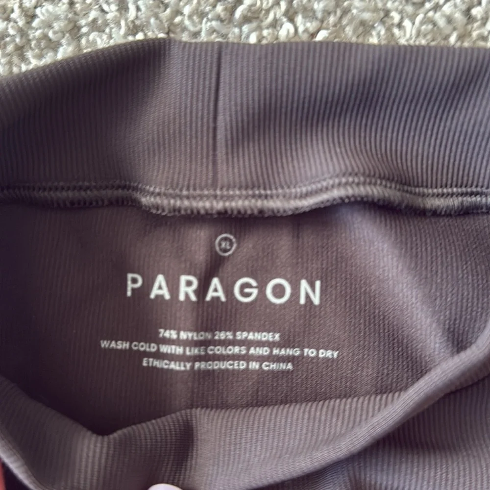 Paragon Performance Rib Crop Bowery - Picture 4 of 6